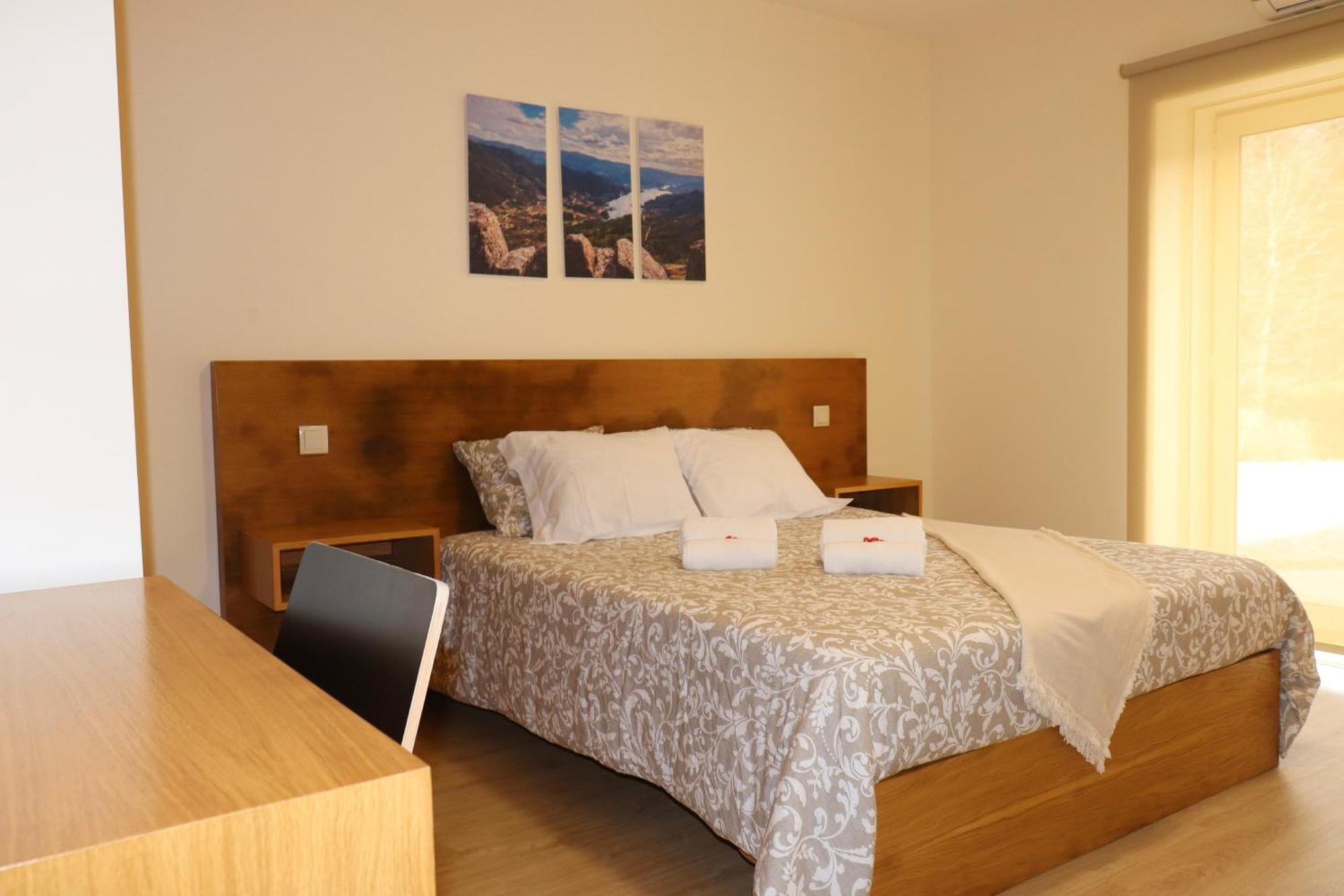 Outeiro Do Moinho Bed & Breakfast Campo do Geres Exterior photo