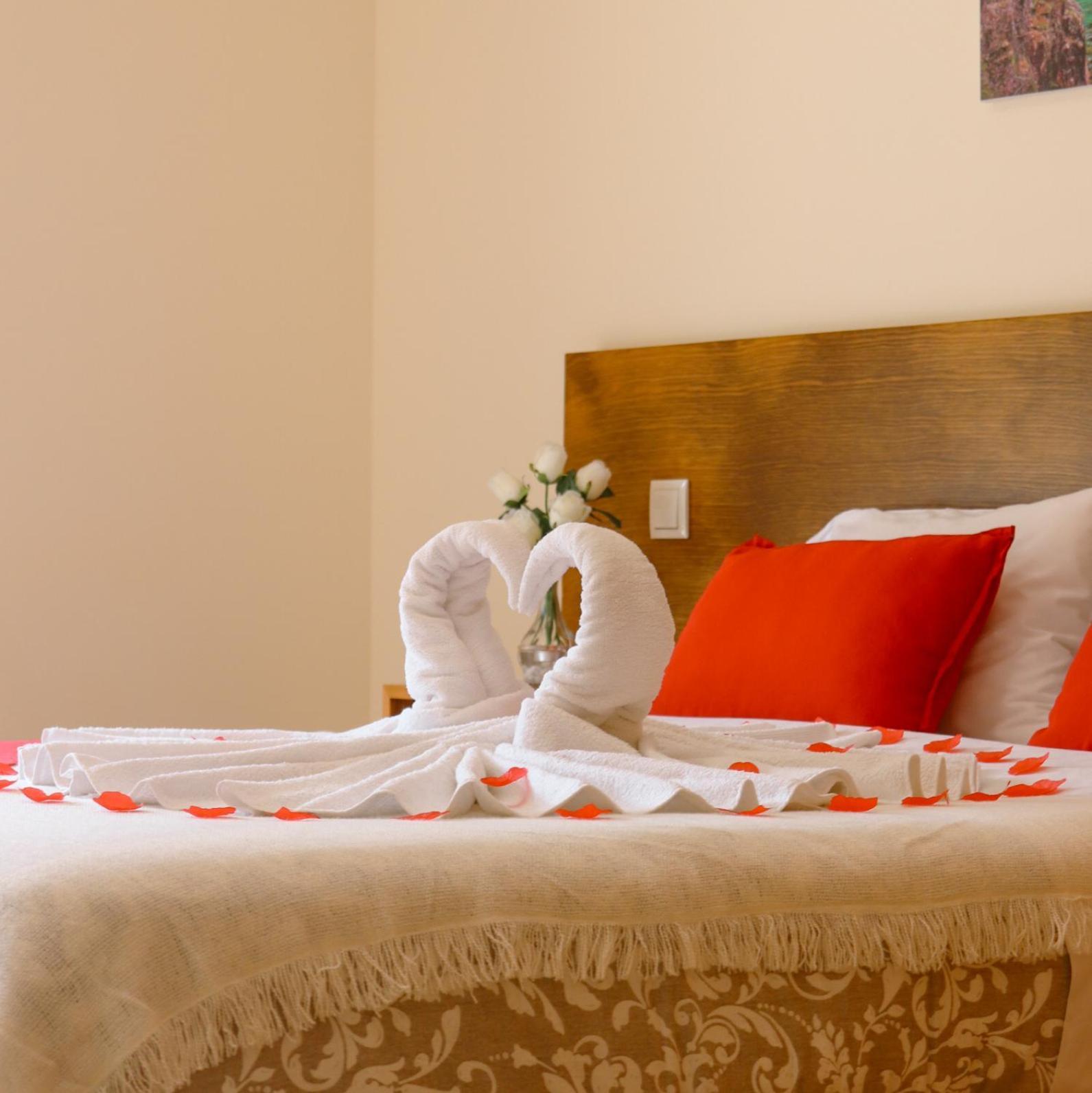 Outeiro Do Moinho Bed & Breakfast Campo do Geres Exterior photo